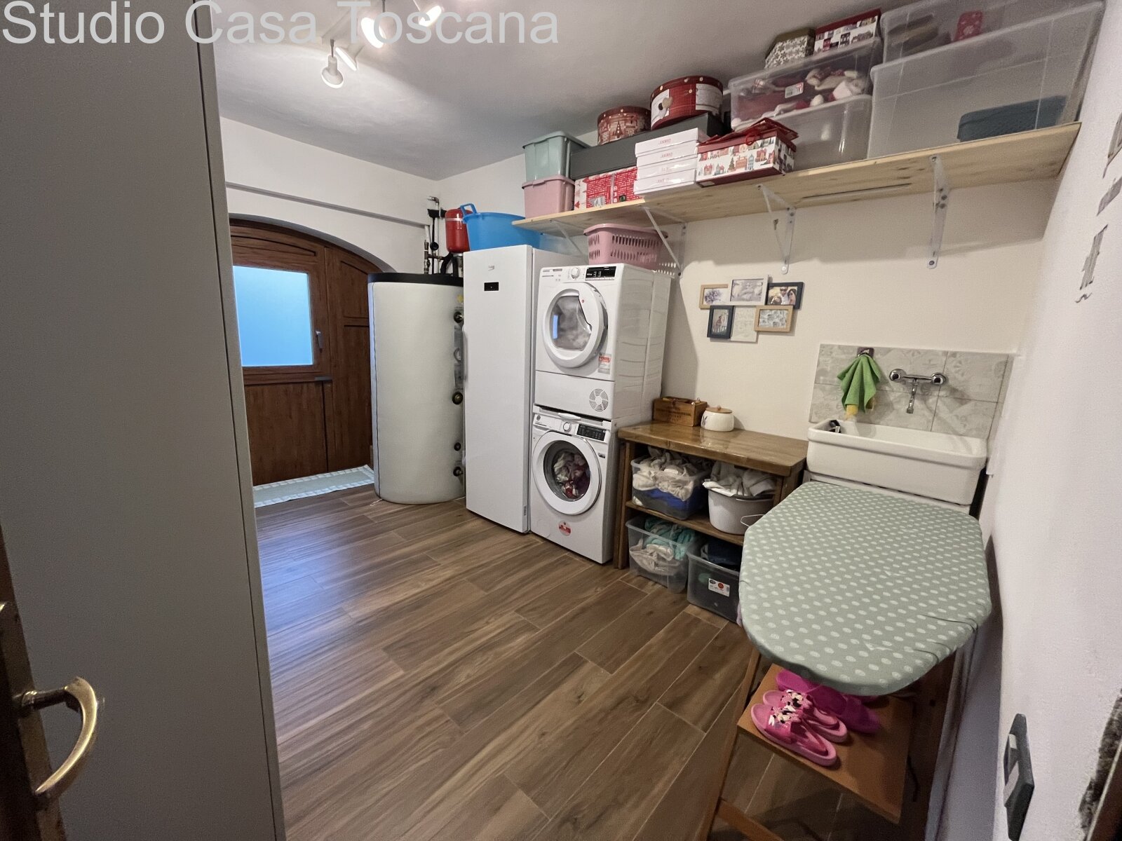 Modernisiertes Einfamilienhaus ausgezeichneter  Lage am Ortsrand von Castiglione della Perscaia