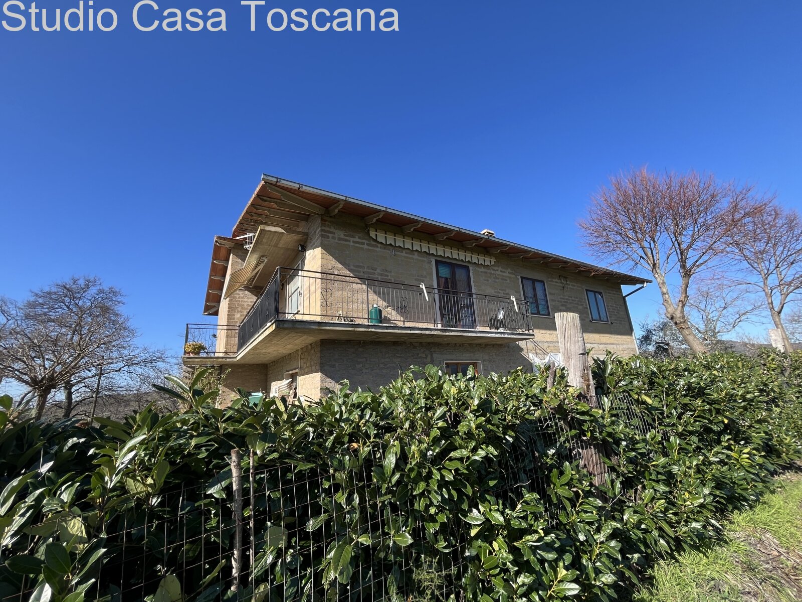 Landwirtschaftliches Anwesen mit 44 Hektar bei Saturnia