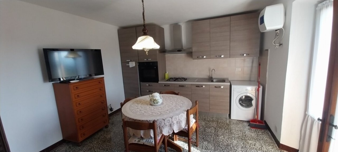 Cucina Apt. p.1.jpg