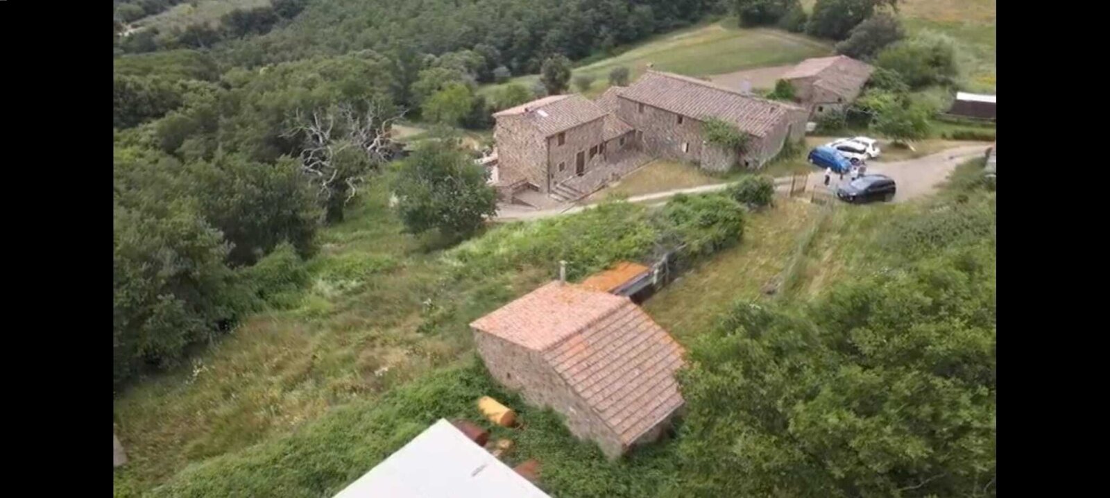 302cd00a-8e73-44f3-8858-e2e4bb559015