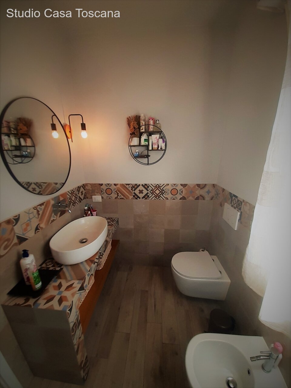 Sehr schöne Wohnung in ausgezeichnetem Zustand