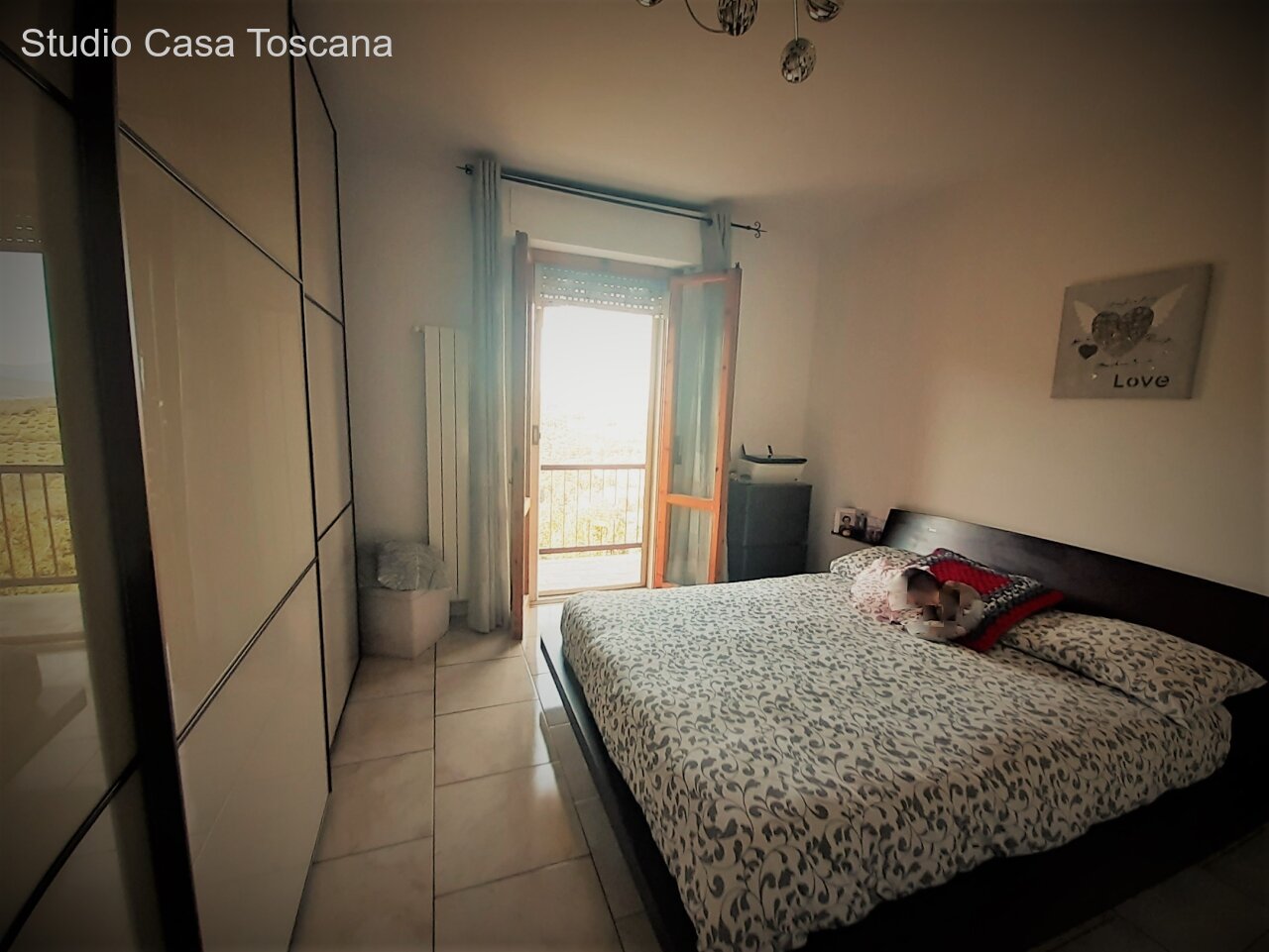 Sehr schöne Wohnung in ausgezeichnetem Zustand