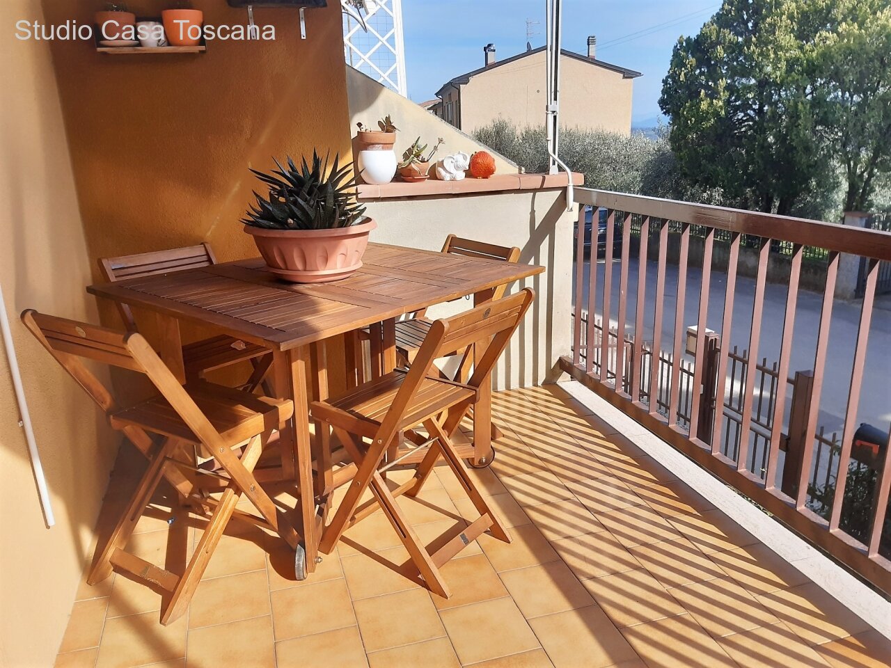 Sehr schöne Wohnung in ausgezeichnetem Zustand