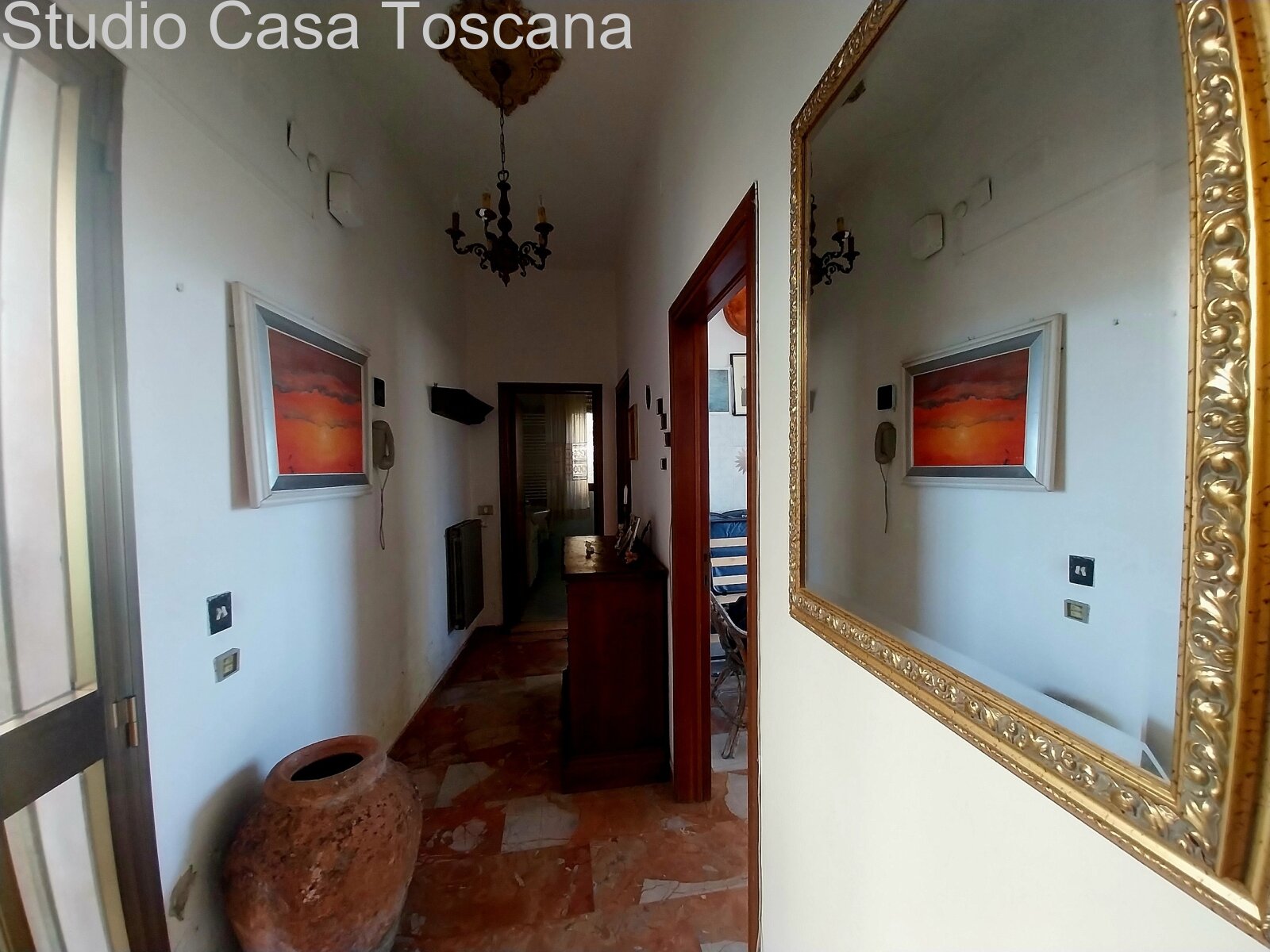 Spacious property with, garden, panorama terrace and five garages