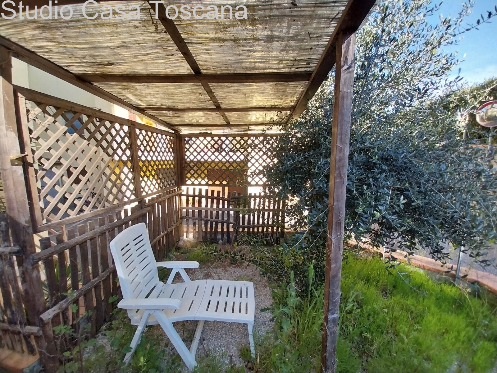 Nice apartment with Garden – Just a Short Walk from the Sea This well-maintained