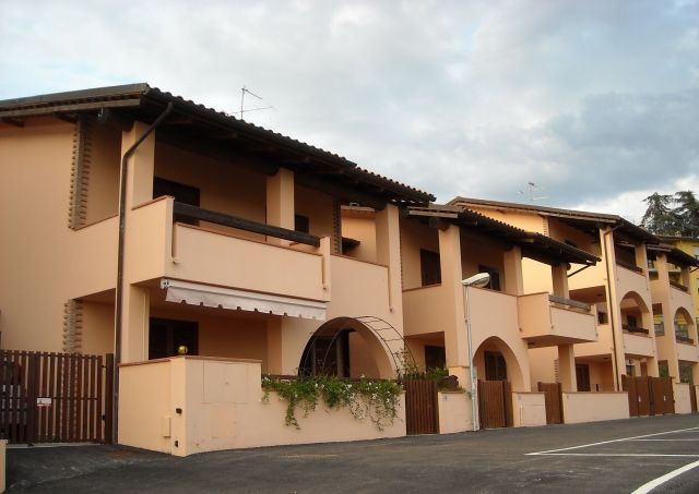 Giuncarico: Neubauwohnung mit fantastischem Panorama 