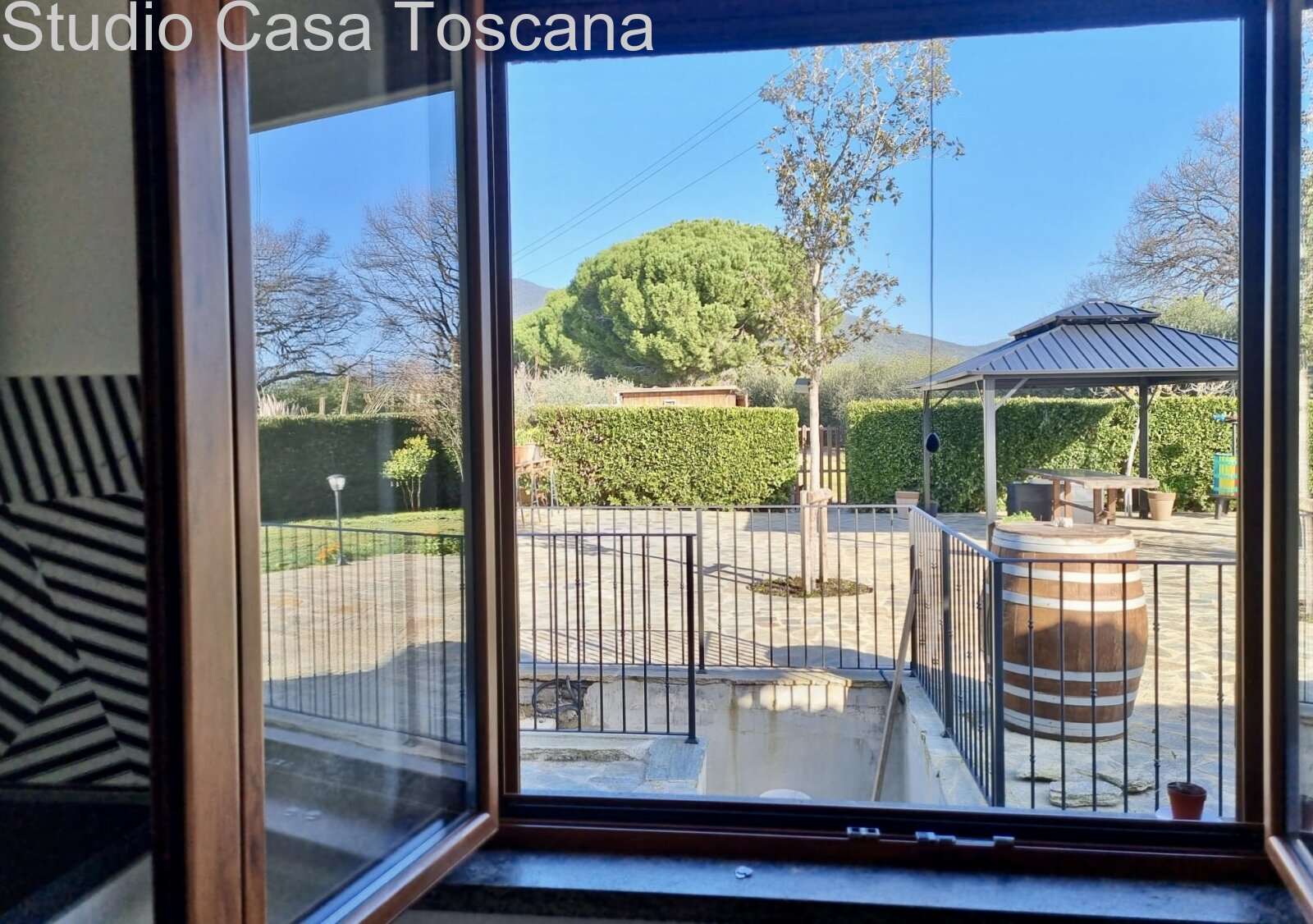 Graziosa Villetta con giardino e dependance a due passi dal paese