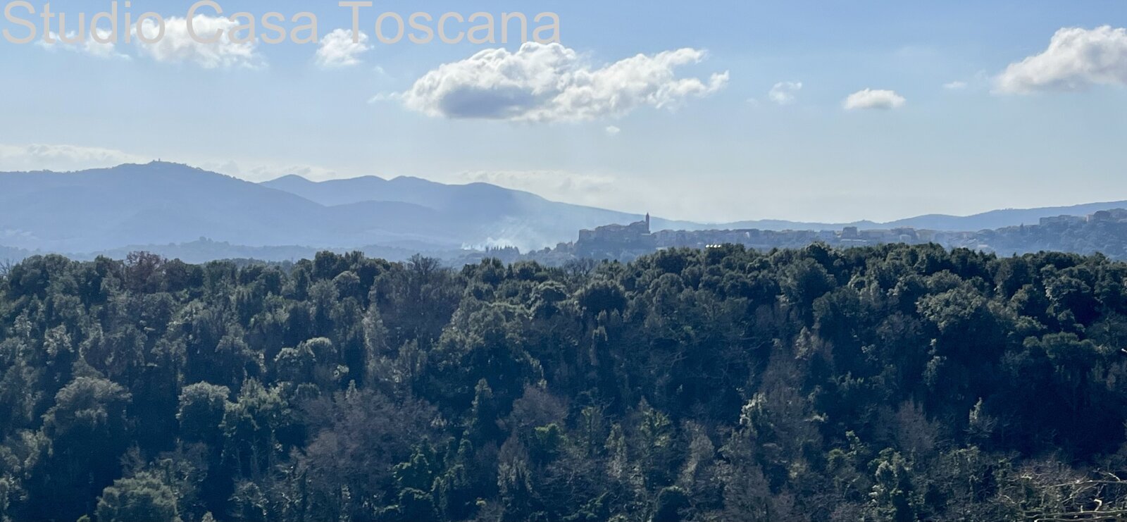 Elegante appartamento con giardino e loggia panoramica nel centro storico di Ravi