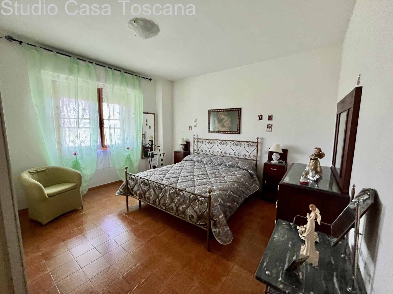 Grande azienda agricola in mezzo alla natura incontaminata 