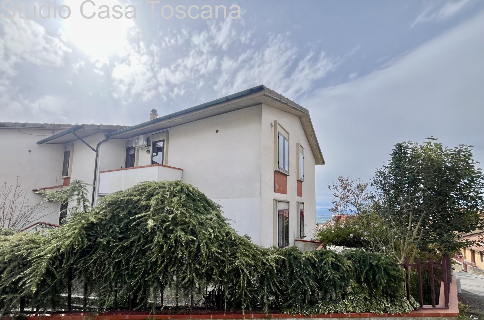 Authentisches Wohnen am Kastanienpark von Sassofortino