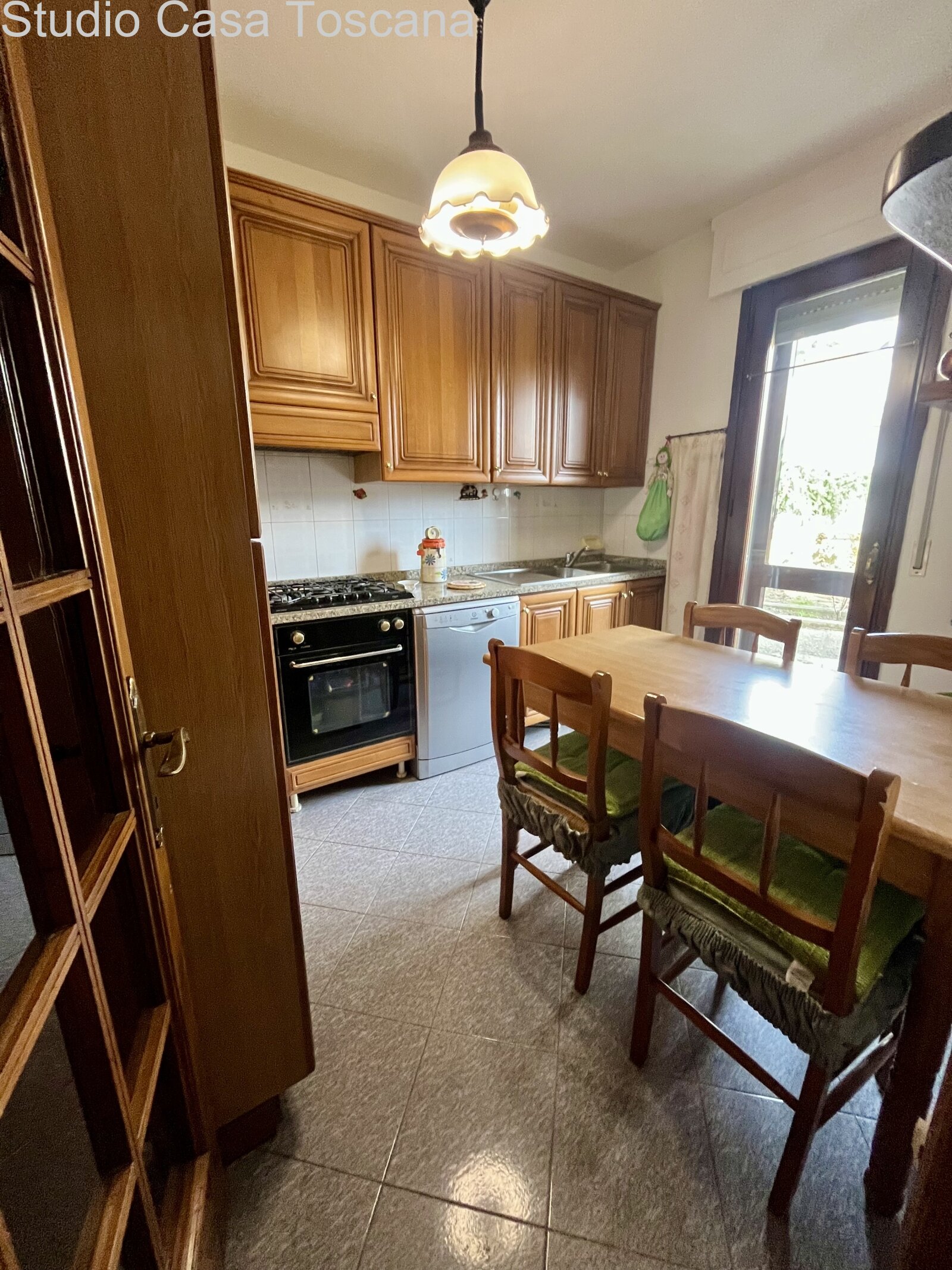 Authentisches Wohnen am Kastanienpark von Sassofortino